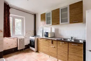 Apartament 3 camere si doua bai în zona Aradul nou,gara