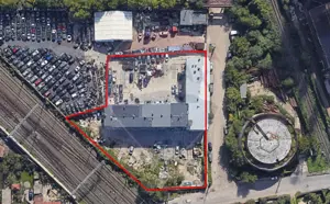 Clădire cu destinații multiple de vânzare în Arad - imagine 2