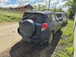 Dezmembrez Toyota rav 4 2.2 136 cp  - imagine 2