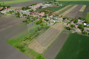 Teren intravilan 5,018mp Variasu Mare - 15 km de Arad/ str. Principală - imagine 6