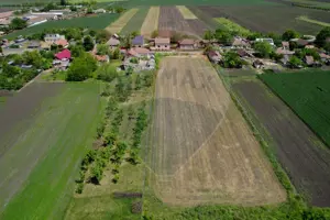 Teren intravilan 5,018mp Variasu Mare - 15 km de Arad/ str. Principală - imagine 3