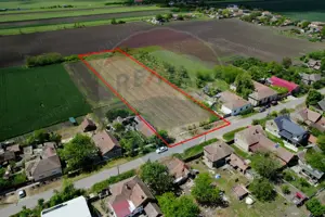 Teren intravilan 5,018mp Variasu Mare - 15 km de Arad/ str. Principală - imagine 8