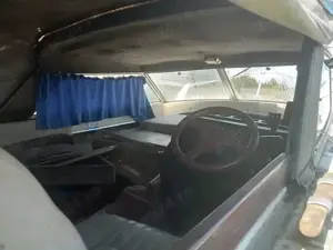 Vând barca vintage (miniyaht), an fabricație 1962, motor Volvo penta 105 AQ, in stare de functionare - imagine 2