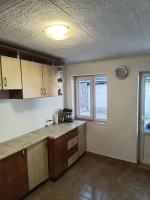 Casă de vînzare în comuna Teregova - imagine 6