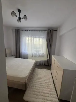 Apartament modern 2 camere si balcon generos in Strand - imagine 3