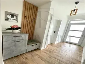 Triplex spatios - zona excelenta - doua fronturi stradale - imagine 9