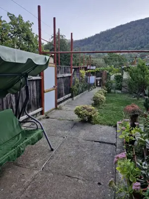 Casă cochetă de vânzare - imagine 2