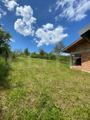 Casa la rosu, cu 3 camere, 74 mp,  teren 800 mp, zona Centura, Bistrita - imagine 9