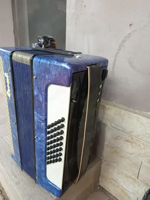 Vând acordeon - imagine 2