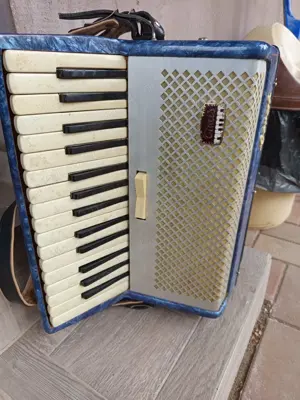 Vând acordeon - imagine 3
