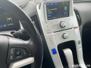 Chevy Volt Plug-In Hybrid 60-100km autonomie pur electrică impecabil - imagine 4