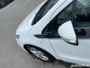 Chevy Volt Plug-In Hybrid 60-100km autonomie pur electrică impecabil - imagine 5