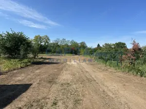 TEREN SISESTI CU PUZ APROBAT.OPORTUNITATE INVESTITIE PROIECT REZIDENTIAL  - imagine 3