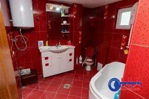 ID 6689 EXCLUSIVITATE Casă cu vedere la Lacul Somova! - imagine 15