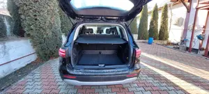 Vând Mercedes Benz GLB 200 - imagine 8