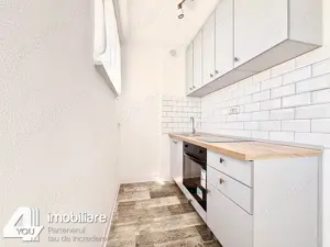 Garsoniera in Ineu ,30 mp, et. 3 3, recent renovata   195 euro