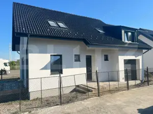 Casa de vanzare, cu 4 camere, 130,80 mp, zona Unirii - imagine 2