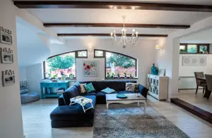 Vilă Premium Stil Modern Rustic - Proprietate Exclusivă Zalau Central