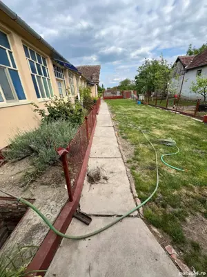 Casă de vânzare - imagine 3