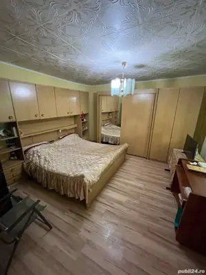 Casă de vânzare - imagine 9