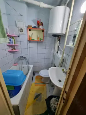 Apartament 2 cam et 2,central,zona linistita - imagine 8