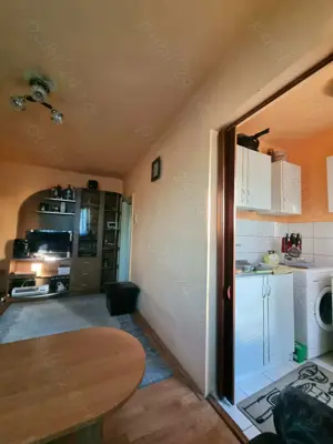 Apartament 2 cam et 2,central,zona linistita - imagine 3