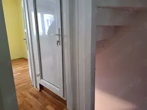 Vând casa în Resita, str. Mihail Kogălniceanu, caramida arsa. - imagine 3