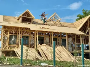 efectuam montaj acoperișuri reparați acoperișuri urgente montaj tabla reduceri 15%