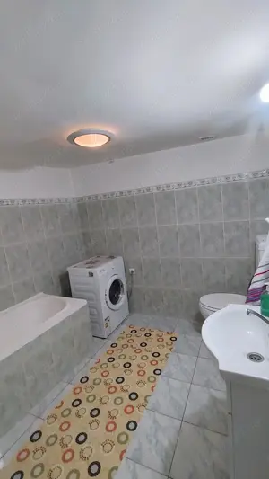 Proprietar ofer spre închiriere garsoniera la curte 54 mp - imagine 7