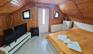 Vanzare vila superba la munte in Cheia Prahova renovata fara comision cumparator - imagine 13