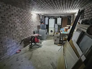 Vand casa vacanta la munte zona Herculane 165 000   - imagine 9