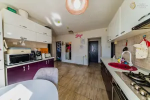 Apartament 3 camere de vanzare in Vladimirescu - imagine 5