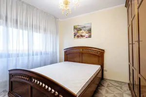 Apartament modern -3 camere, zona Intim - imagine 9