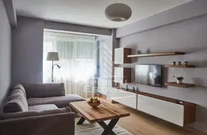 Apartament cu 2 camere cu vedere la Piata Operei, centrala proprie