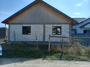 vand casa parter plus posibilitatea de a face in pod 2 camere si o baie - imagine 4