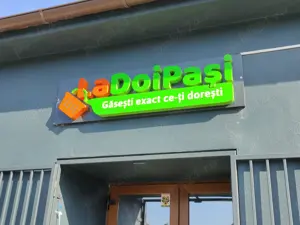 Vând reclamă luminoasă