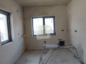 Casa intabulata cu 4 camere 2 bai si curte pe Calea Cisnadiei - imagine 7 Casa intabulata cu 4 camere 2 bai si curte pe Calea Cisnadiei - imagine 7