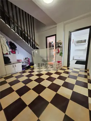 Apartament cu 4 Camere Balcon si Parcare in Selimbar