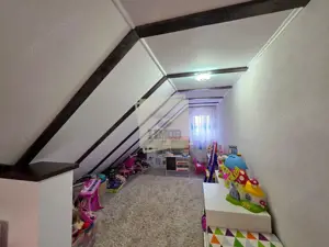 Apartament cu 4 Camere Balcon si Parcare in Selimbar - imagine 8