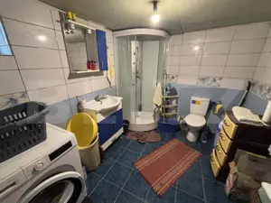 Casa de vanzare, cu 1100mp de teren - imagine 4