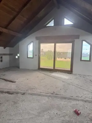 Casa la rosu, teren 1675mp, Fratautii Vechi - imagine 4