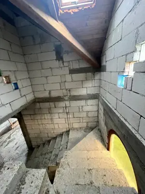 Casa la rosu, teren 1675mp, Fratautii Vechi - imagine 9