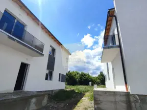 Casa construita cu 4 camere 2 bai in zona Calea Cisnadiei - imagine 2