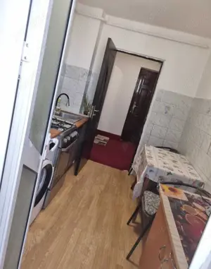 Vand apartament 2 camere lângă gara Slobozia  - imagine 7