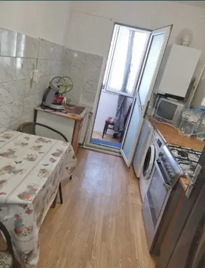 Vand apartament 2 camere lângă gara Slobozia  - imagine 6