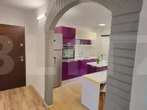 Apartament de vanzare, cu 4 camere, 94 mp, zona Andrei Șaguna