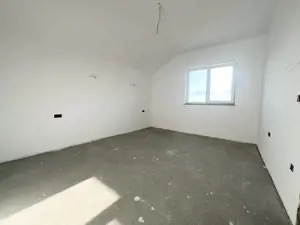 Duplex, 130mp utili, 250mp teren, 4 Camere, Constructie Noua -  Giarmata - imagine 9