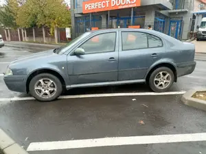 Skoda Octavia 1.9Tdi, an 2005, Euro 3, AC, 90 CP, servo, abs, unic proprietar, stare perfecta - imagine 2