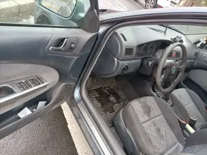 Skoda Octavia 1.9Tdi, an 2005, Euro 3, AC, 90 CP, servo, abs, unic proprietar, stare perfecta - imagine 9