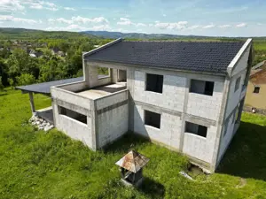 Casă la roșu din BCA de vânzare în Județul Arad - imagine 3